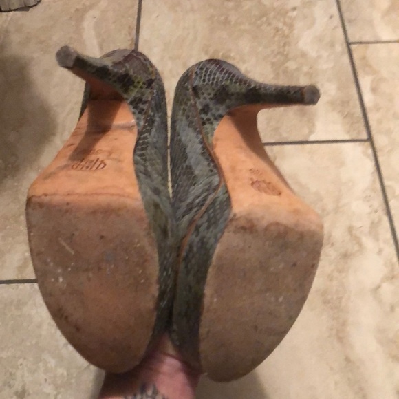 Women’s heels - Picture 7 of 8